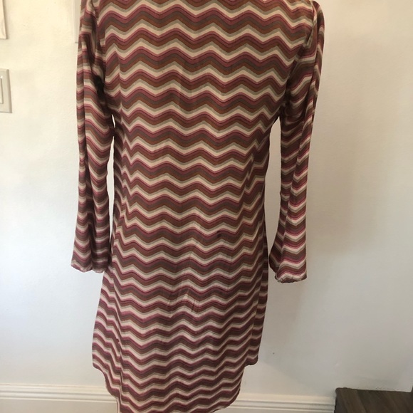 Silk dress - Picture 5 of 7